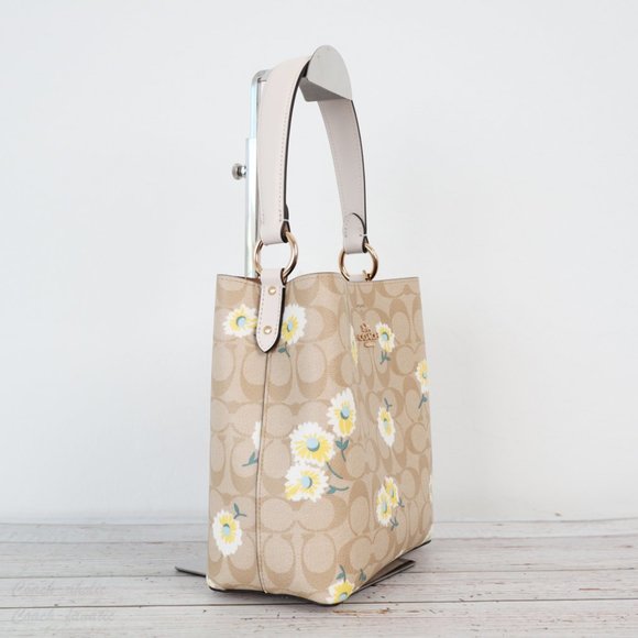 NWT Coach Small Town Bucket Bag with Daisy Print - Picture 5 of 12